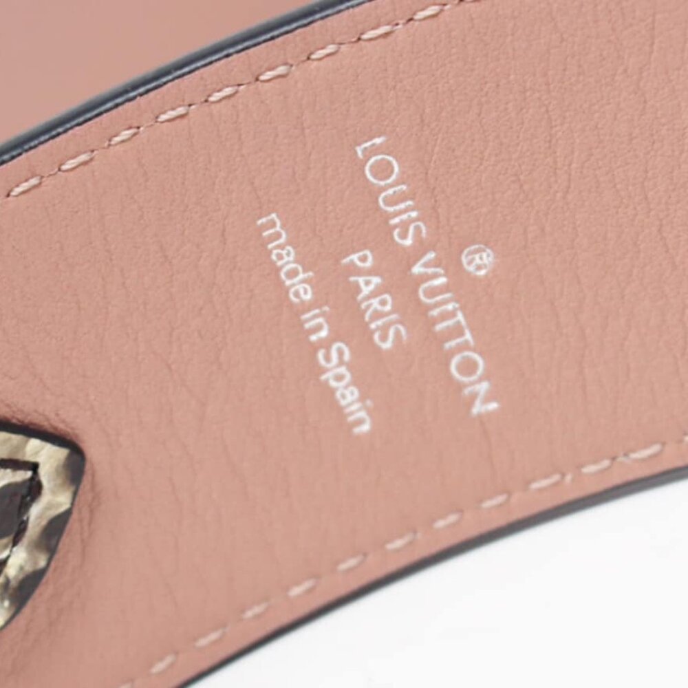 Louis Vuitton #50944 Bandouliere Pyhton Strap - Picture 3 of 5